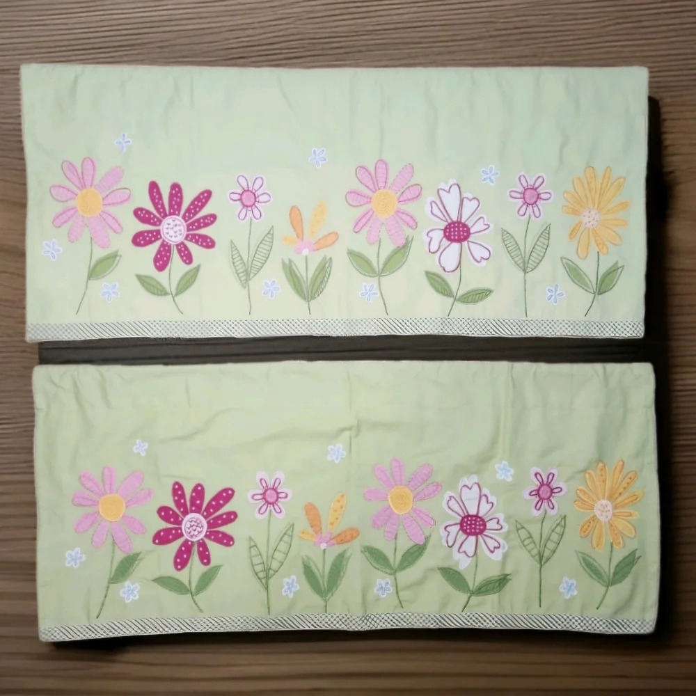 Pottery Barn Kids Daisy Garden Floral Valances (Set of 2) — 44